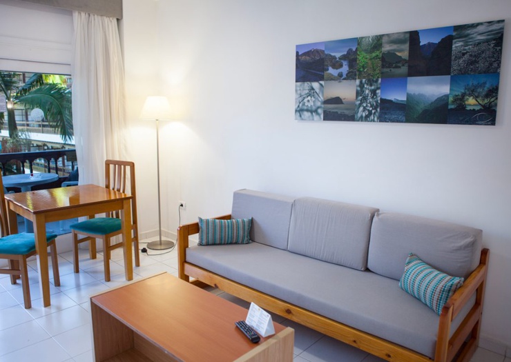 Junior suite vista jardin / piscina Apartamentos Coral Teide Mar Puerto de la Cruz