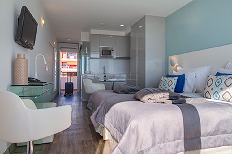 Junior suite swim up coral ocean view costa adeje Junior suite swim up coral ocean view costa adeje