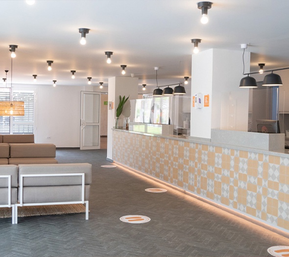 Recepción 24 horas Apartamentos Coral Compostela Beach Playa de las Américas