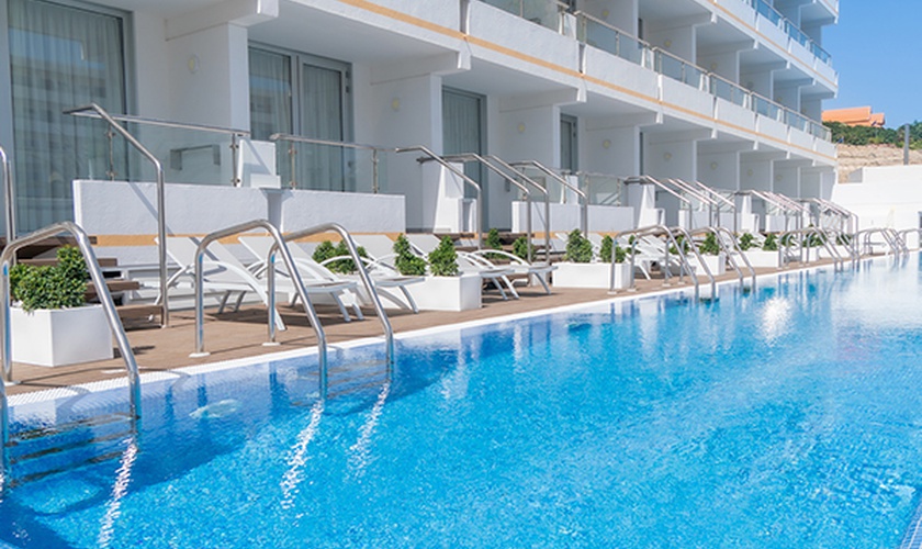 Junior suite swim up Coral Ocean View Costa Adeje Junior suite swim up Coral Ocean View Costa Adeje
