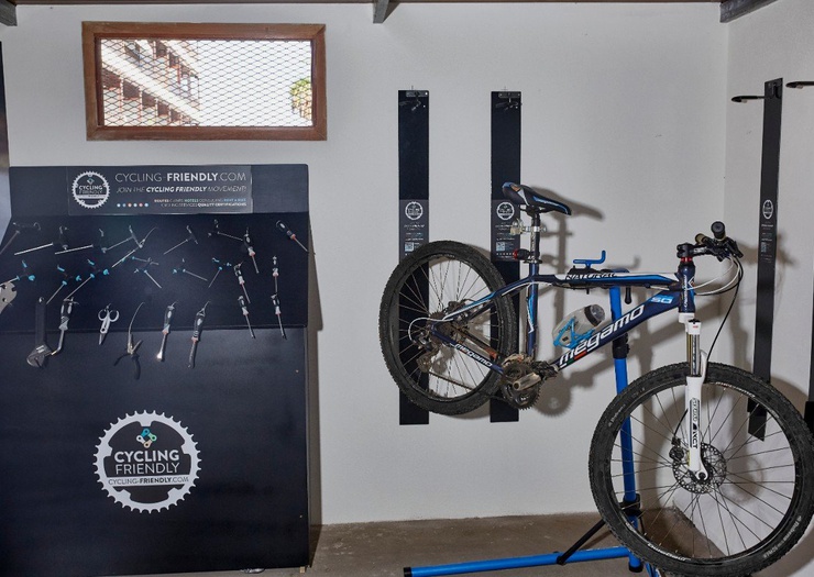 Paquete ciclista junior suite 2 adultos Apartamentos Coral Teide Mar Puerto de la Cruz Paquete ciclista junior suite 2 adultos Apartamentos Coral Teide Mar Puerto de la Cruz