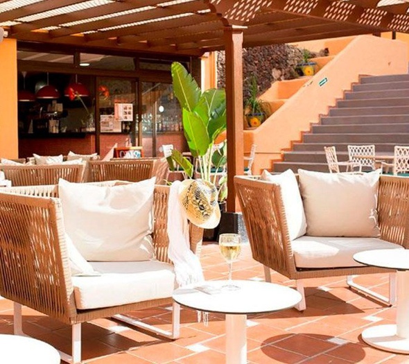 Bar piscina Apartamentos Coral Los Alisios Los Cristianos