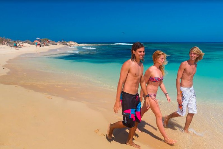 LAS MEJORES PLAYAS DE FUERTEVENTURA EN EL COTILLO Coral Hotels LAS MEJORES PLAYAS DE FUERTEVENTURA EN EL COTILLO Coral Hotels