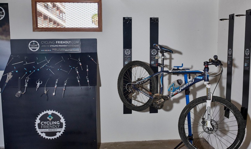 Paquete ciclista estudio 2 adultos Coral Teide Mar Puerto de la Cruz Paquete ciclista estudio 2 adultos Coral Teide Mar Puerto de la Cruz