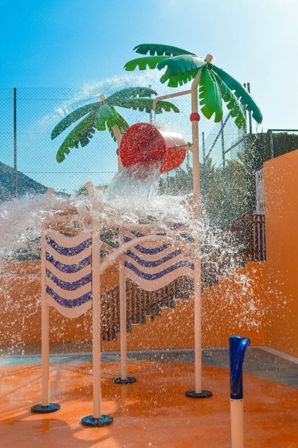 Splash park Apartamentos Coral Los Alisios Los Cristianos Splash park Apartamentos Coral Los Alisios Los Cristianos