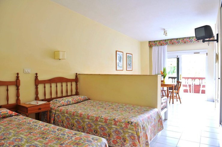 Estudio vista jardín/piscina 3 adultos hotel coral teide mar puerto de la cruz Estudio vista jardín/piscina 3 adultos hotel coral teide mar puerto de la cruz