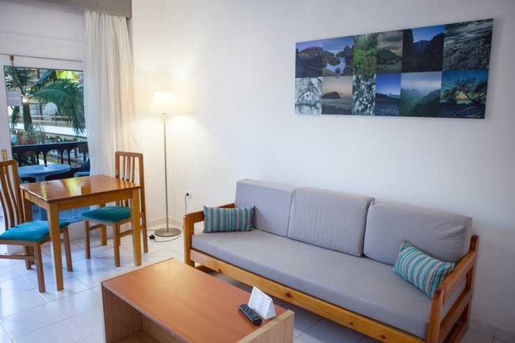 Junior suite vista jardin / piscina coral teide mar puerto de la cruz Junior suite vista jardin / piscina coral teide mar puerto de la cruz
