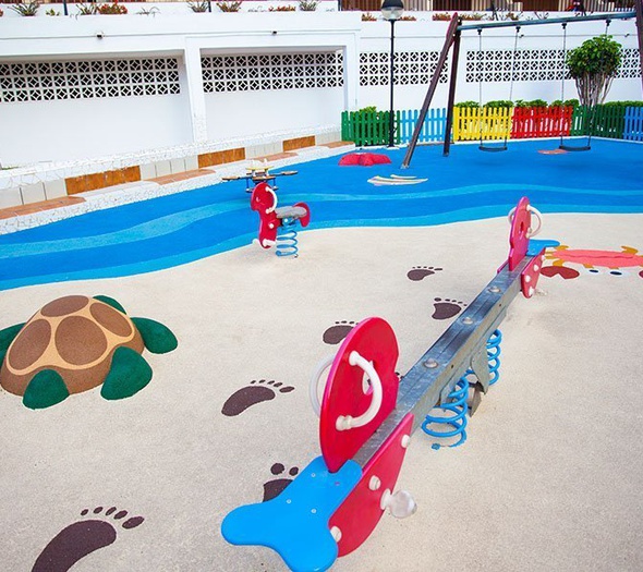 Parque infantil Apartamentos Coral Compostela Beach Playa de las Américas