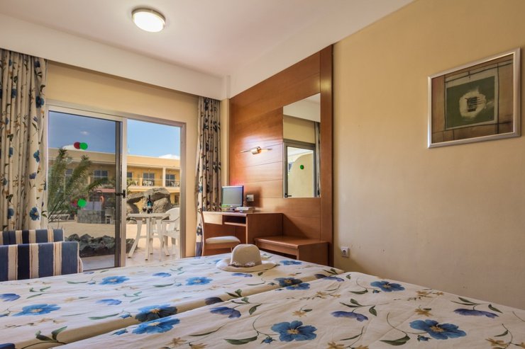 Habitación doble estándar hotel coral cotillo beach el cotillo Habitación doble estándar hotel coral cotillo beach el cotillo