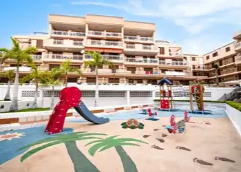 Parque infantil Apartamentos Coral Compostela Beach Playa de las Américas Parque infantil Apartamentos Coral Compostela Beach Playa de las Américas