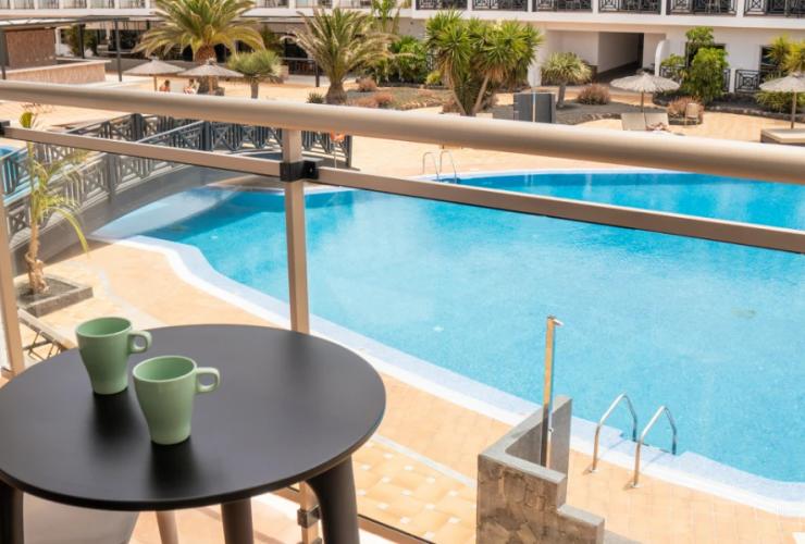 Habitación Doble Vista Piscina Hotel Coral Cotillo Beach El Cotillo Habitación Doble Vista Piscina Hotel Coral Cotillo Beach El Cotillo