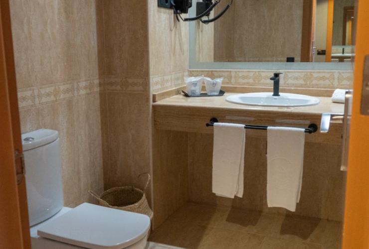 Habitación Doble Vista Piscina Hotel Coral Cotillo Beach El Cotillo Habitación Doble Vista Piscina Hotel Coral Cotillo Beach El Cotillo