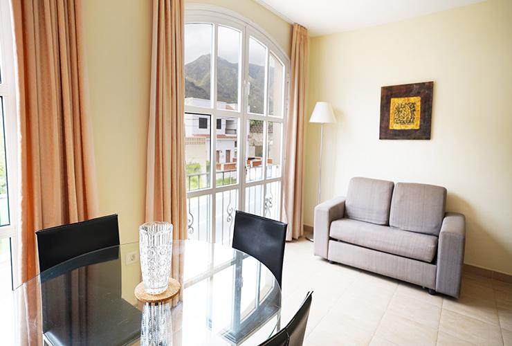 Apartamento 2 dormitorios (2-5 personas) Apartamentos Coral Los Silos Apartamento 2 dormitorios (2-5 personas) Apartamentos Coral Los Silos