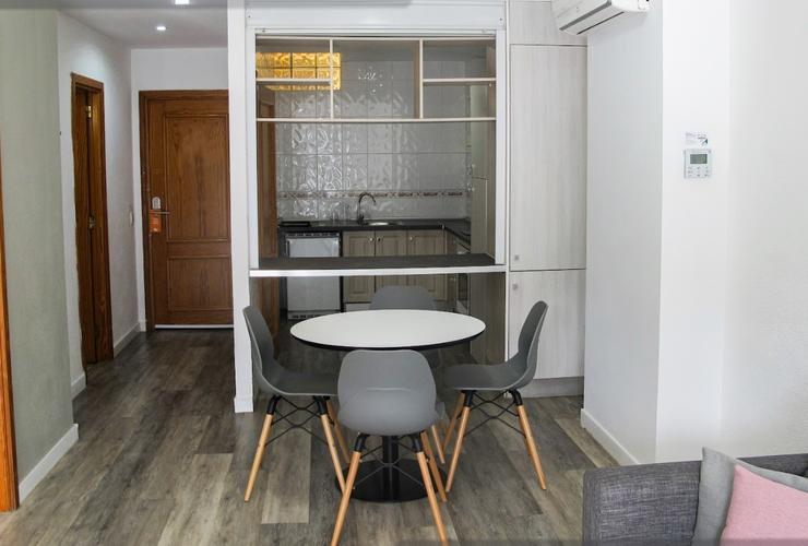 Apartamento A2 swim-up con piscina privada sin ventanas Apartamentos Coral Compostela Beach Golf Playa de las Américas Apartamento A2 swim-up con piscina privada sin ventanas Apartamentos Coral Compostela Beach Golf Playa de las Américas