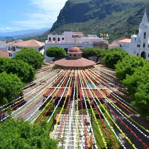 Paseo por el casco histórico Coral Hotels Paseo por el casco histórico Coral Hotels