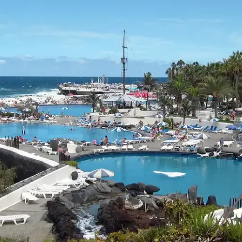 Relajarse en Lago Martiánez Coral Hotels Relajarse en Lago Martiánez Coral Hotels